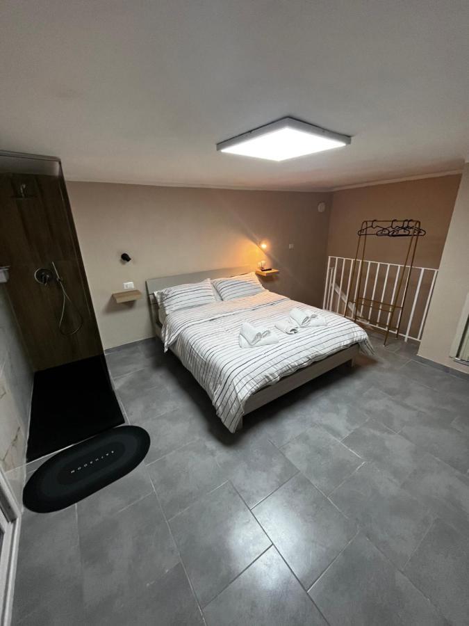 Oversize Apartment Neapel